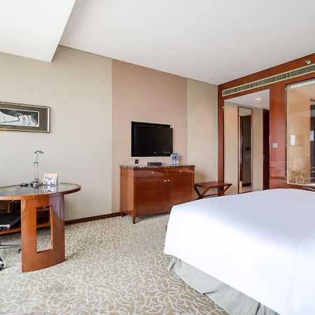 Hotel Crowne Plaza Zhenjiang By Ihg Exterior foto